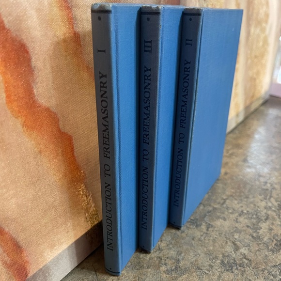 ***FULL SET*** Introduction To Freemasonry I, II, & III - Picture 4 of 7